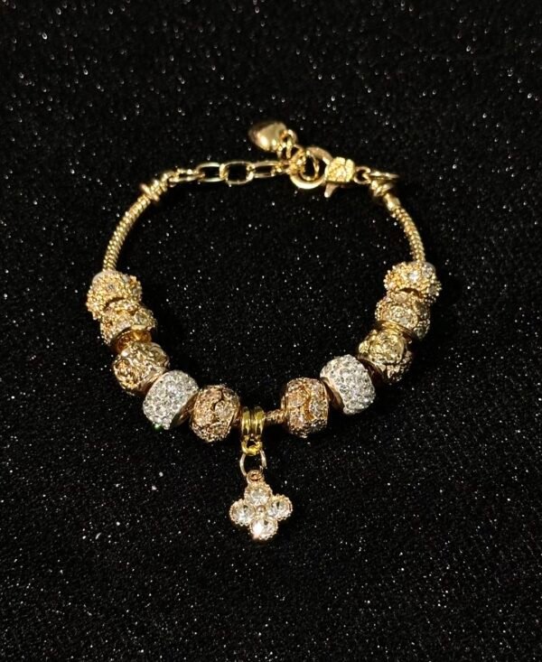 Vintage Gold-Plated Clover Charm Bracelet | Sparkle Bead Retro Copper Jewelry